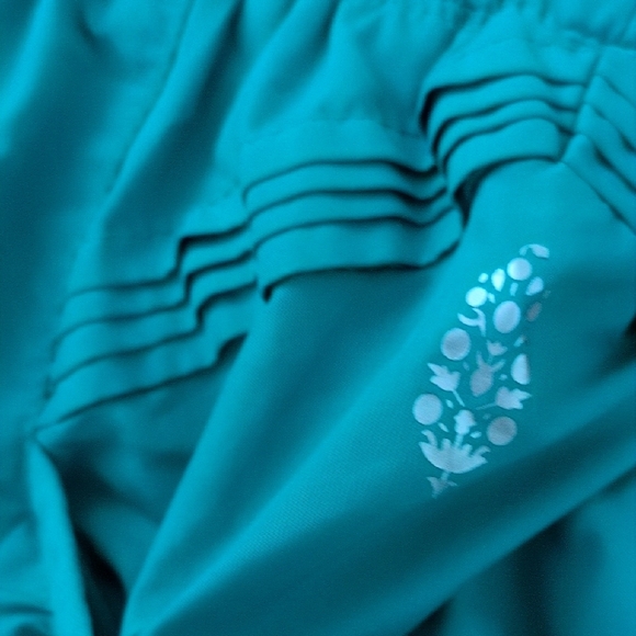 FP Movement by Free People Green Women's Shorts - Picture 3 of 5